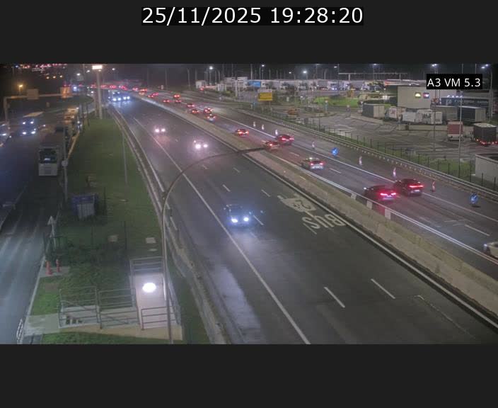 <h2>Traffic live webcam Luxembourg Aire de Berchem - A3 - BK 5 - direction France</h2>