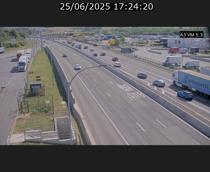 <h2>Traffic live webcam Luxembourg Aire de Berchem - A3 - BK 5 - direction France</h2>