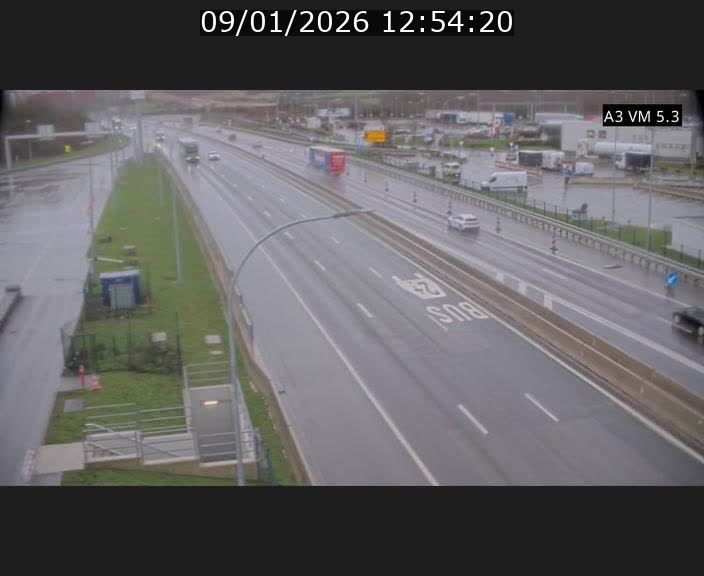 <h2>Traffic live webcam Luxembourg Aire de Berchem - A3 - BK 5 - direction France</h2>