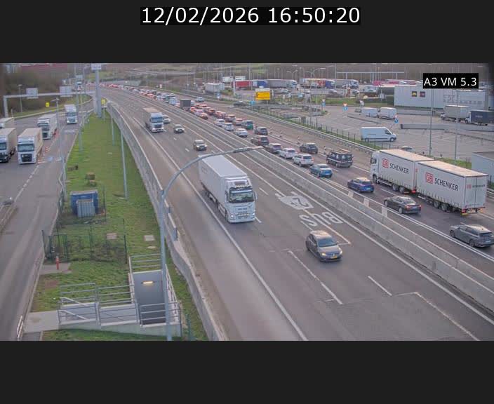 <h2>Traffic live webcam Luxembourg Aire de Berchem - A3 - BK 5 - direction France</h2>
