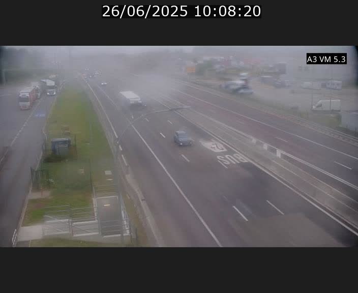 <h2>Traffic live webcam Luxembourg Aire de Berchem - A3 - BK 5 - direction France</h2>