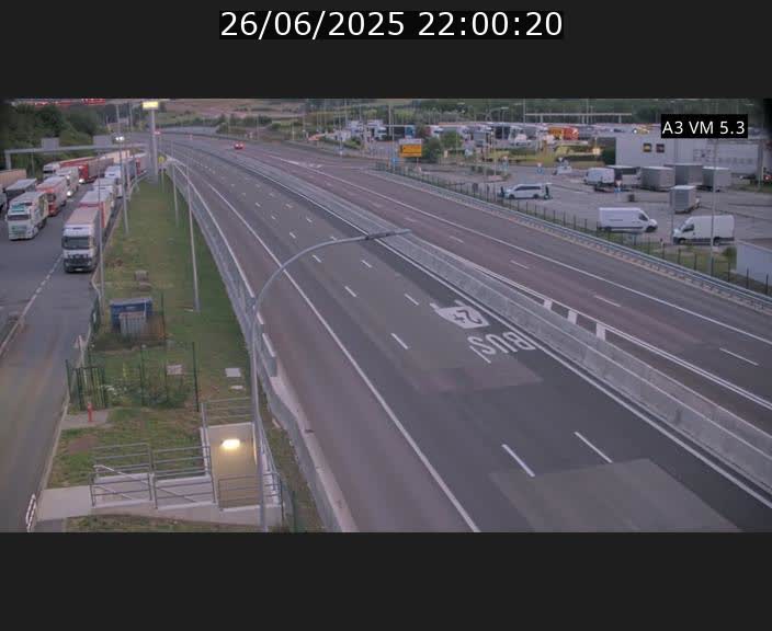 <h2>Traffic live webcam Luxembourg Aire de Berchem - A3 - BK 5 - direction France</h2>