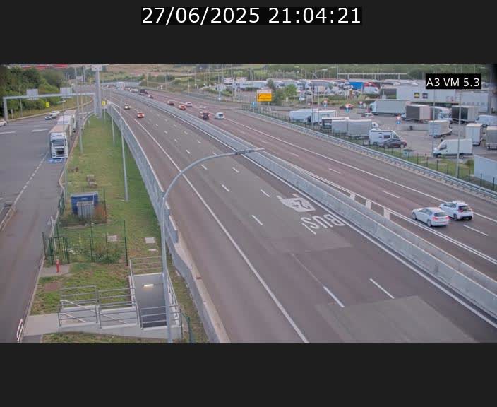 <h2>Traffic live webcam Luxembourg Aire de Berchem - A3 - BK 5 - direction France</h2>