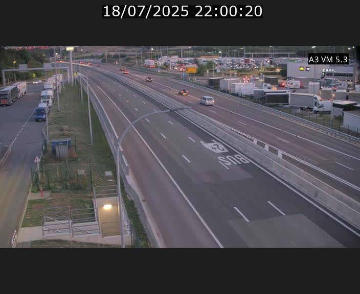 <h2>Traffic live webcam Luxembourg Aire de Berchem - A3 - BK 5 - direction France</h2>