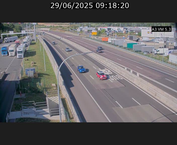 <h2>Traffic live webcam Luxembourg Aire de Berchem - A3 - BK 5 - direction France</h2>