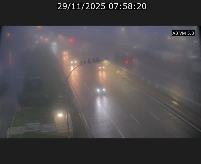 <h2>Traffic live webcam Luxembourg Aire de Berchem - A3 - BK 5 - direction France</h2>