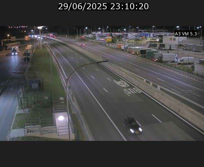 <h2>Traffic live webcam Luxembourg Aire de Berchem - A3 - BK 5 - direction France</h2>