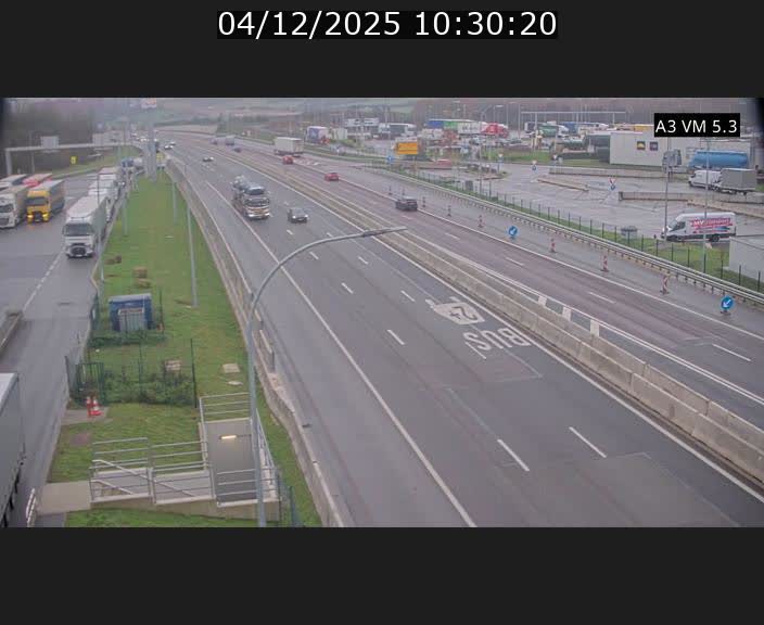 <h2>Traffic live webcam Luxembourg Aire de Berchem - A3 - BK 5 - direction France</h2>