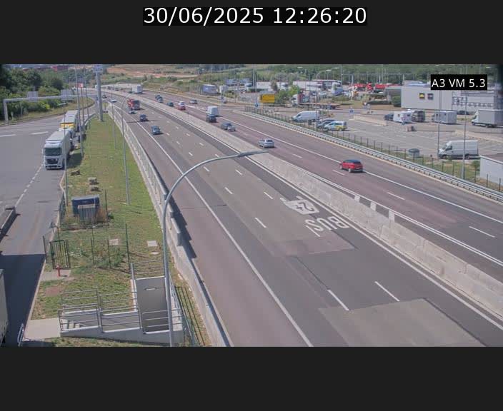 <h2>Traffic live webcam Luxembourg Aire de Berchem - A3 - BK 5 - direction France</h2>