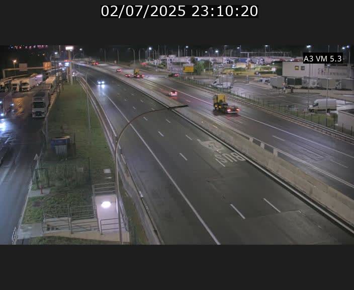 <h2>Traffic live webcam Luxembourg Aire de Berchem - A3 - BK 5 - direction France</h2>