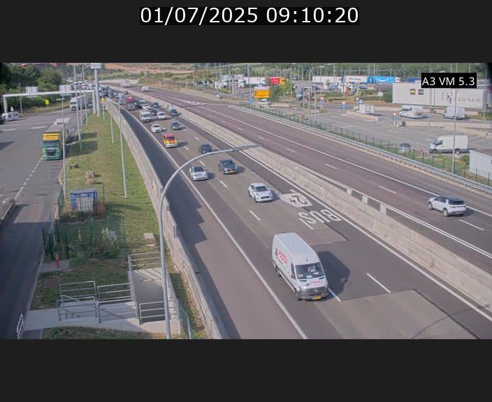 <h2>Traffic live webcam Luxembourg Aire de Berchem - A3 - BK 5 - direction France</h2>