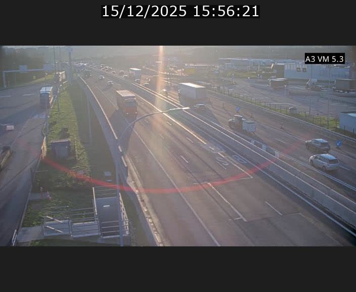 <h2>Traffic live webcam Luxembourg Aire de Berchem - A3 - BK 5 - direction France</h2>