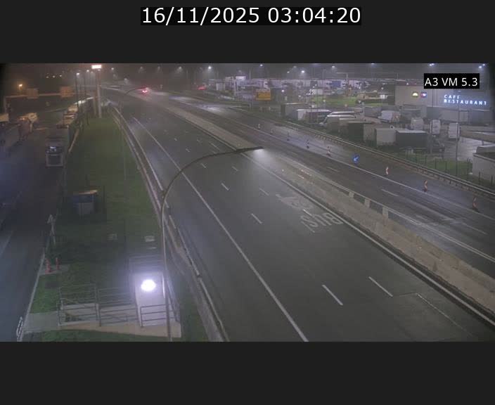 <h2>Traffic live webcam Luxembourg Aire de Berchem - A3 - BK 5 - direction France</h2>