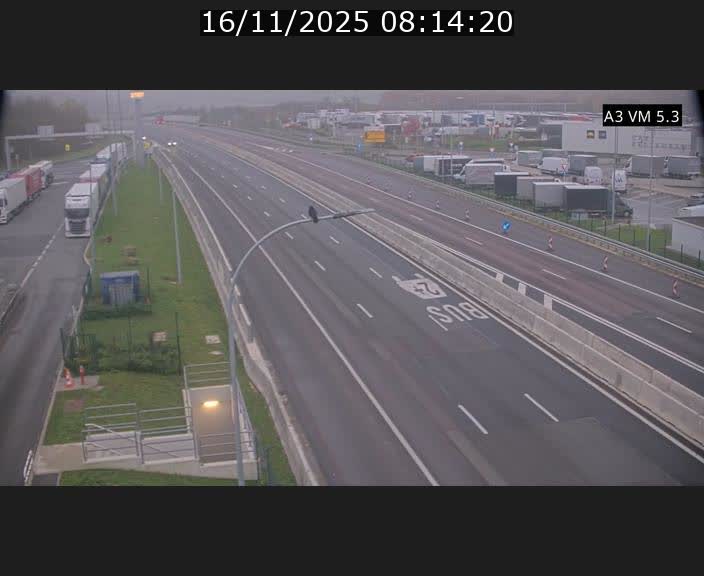 <h2>Traffic live webcam Luxembourg Aire de Berchem - A3 - BK 5 - direction France</h2>