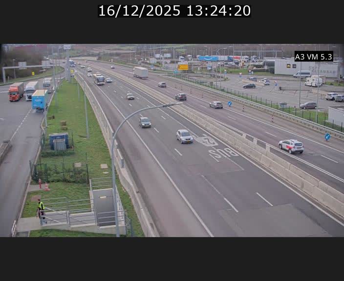 <h2>Traffic live webcam Luxembourg Aire de Berchem - A3 - BK 5 - direction France</h2>