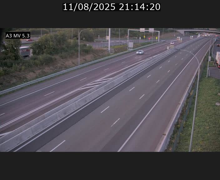<h2>Webcam à l'Aire de Berchem au Luxembourg sur l'A3. Vue orientée vers la France</h2>