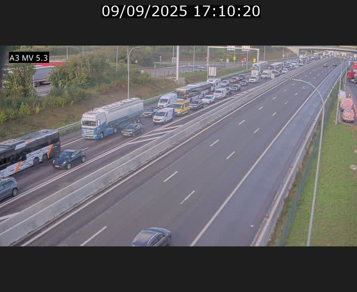 <h2>Webcam à l'Aire de Berchem au Luxembourg sur l'A3. Vue orientée vers la France</h2>