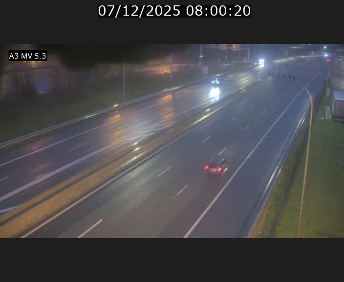 <h2>Webcam à l'Aire de Berchem au Luxembourg sur l'A3. Vue orientée vers la France</h2>