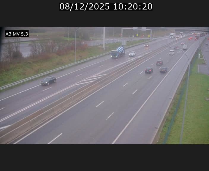 <h2>Webcam à l'Aire de Berchem au Luxembourg sur l'A3. Vue orientée vers la France</h2>