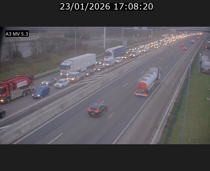 <h2>Webcam à l'Aire de Berchem au Luxembourg sur l'A3. Vue orientée vers la France</h2>