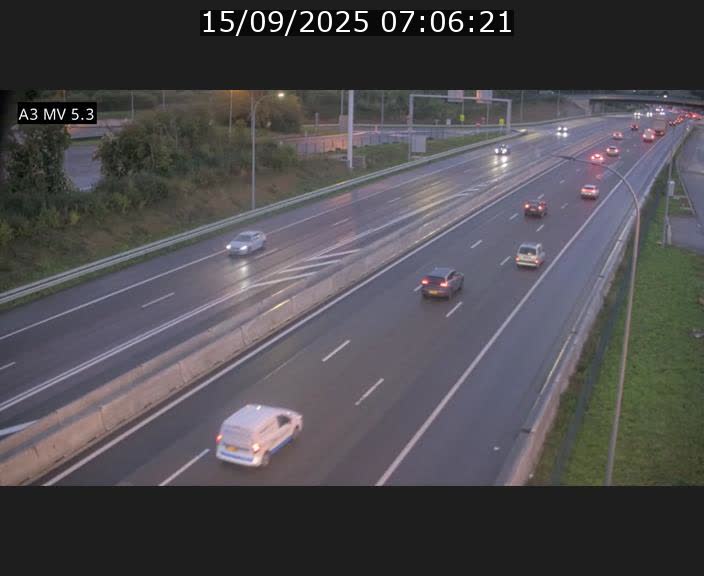 <h2>Webcam à l'Aire de Berchem au Luxembourg sur l'A3. Vue orientée vers la France</h2>