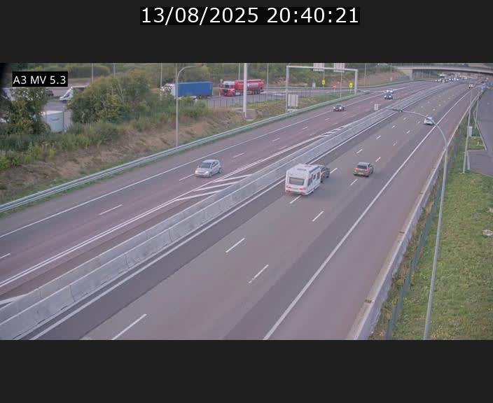 <h2>Webcam à l'Aire de Berchem au Luxembourg sur l'A3. Vue orientée vers la France</h2>