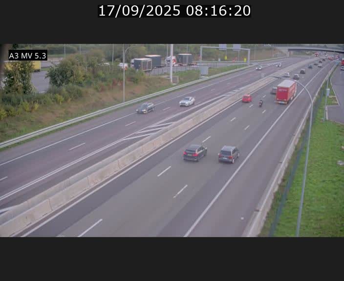 <h2>Webcam à l'Aire de Berchem au Luxembourg sur l'A3. Vue orientée vers la France</h2>