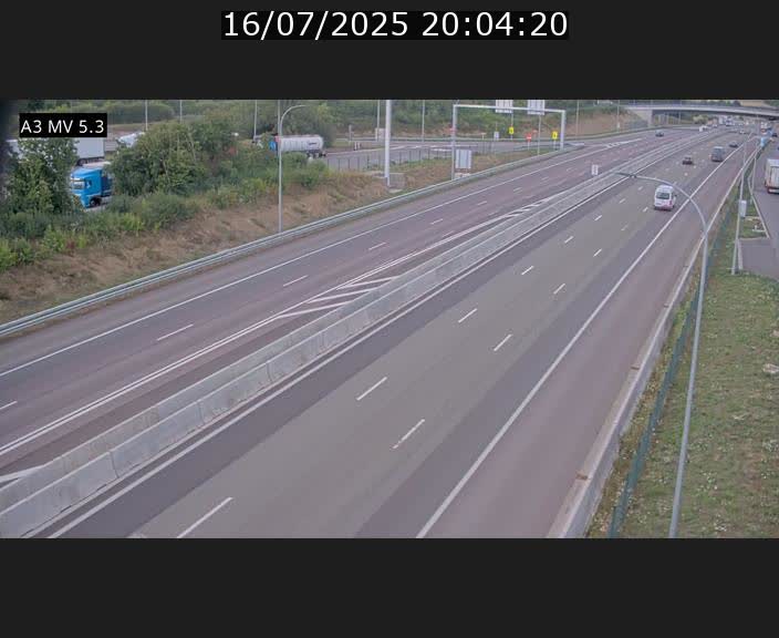 <h2>Webcam à l'Aire de Berchem au Luxembourg sur l'A3. Vue orientée vers la France</h2>