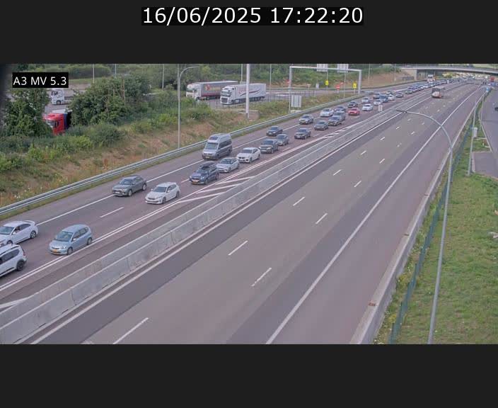 Webcam à l'Aire de Berchem au Luxembourg sur l'A3. Vue orientée vers la France