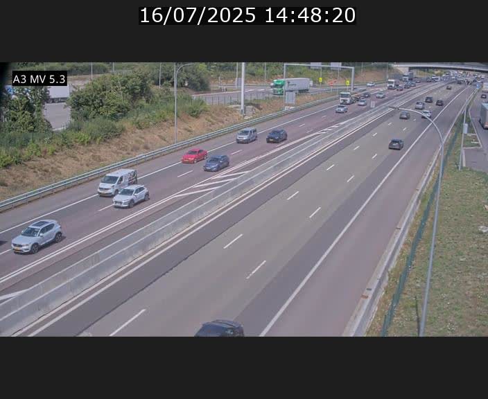 <h2>Webcam à l'Aire de Berchem au Luxembourg sur l'A3. Vue orientée vers la France</h2>