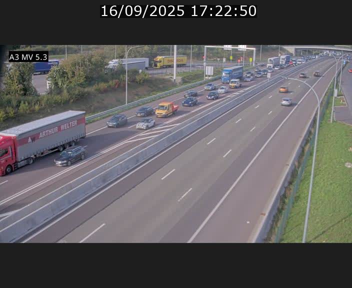 <h2>Webcam à l'Aire de Berchem au Luxembourg sur l'A3. Vue orientée vers la France</h2>