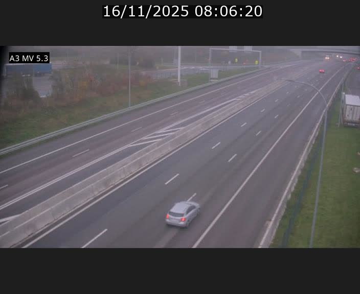 <h2>Webcam à l'Aire de Berchem au Luxembourg sur l'A3. Vue orientée vers la France</h2>