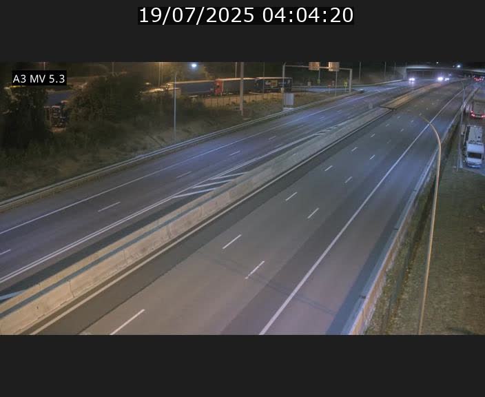 <h2>Webcam à l'Aire de Berchem au Luxembourg sur l'A3. Vue orientée vers la France</h2>
