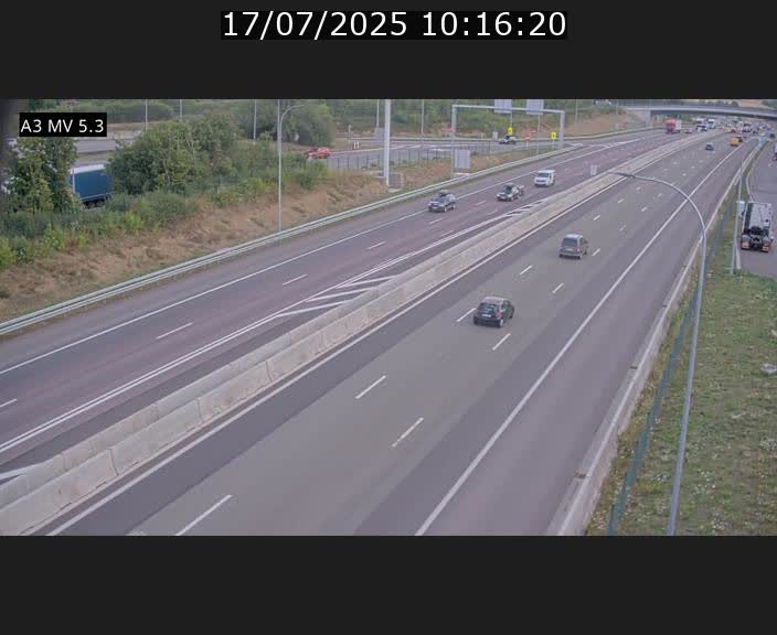 <h2>Webcam à l'Aire de Berchem au Luxembourg sur l'A3. Vue orientée vers la France</h2>