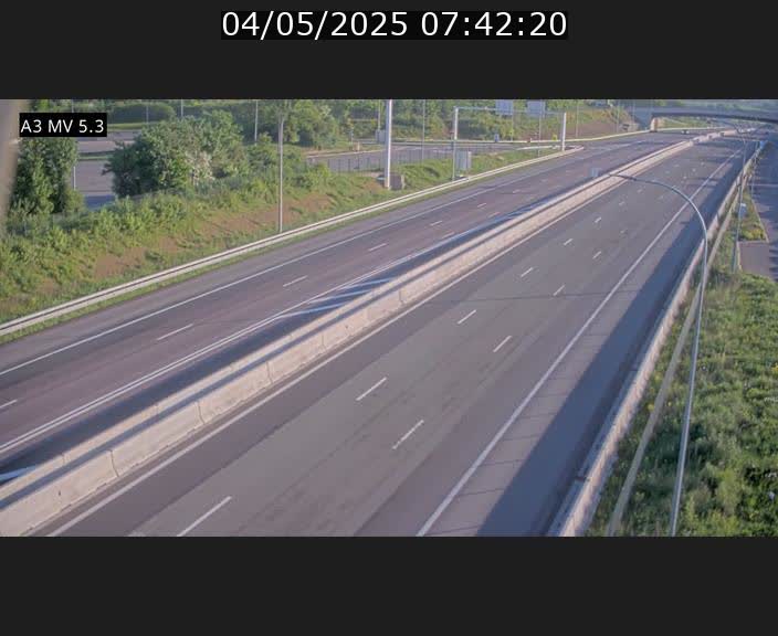 Webcam à l'Aire de Berchem au Luxembourg sur l'A3. Vue orientée vers la France