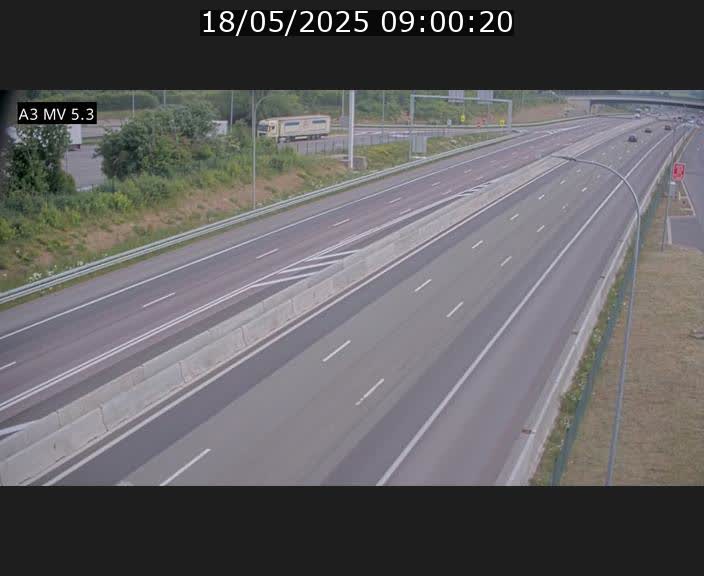 Webcam à l'Aire de Berchem au Luxembourg sur l'A3. Vue orientée vers la France