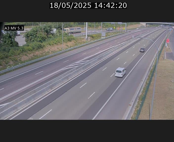 Webcam à l'Aire de Berchem au Luxembourg sur l'A3. Vue orientée vers la France