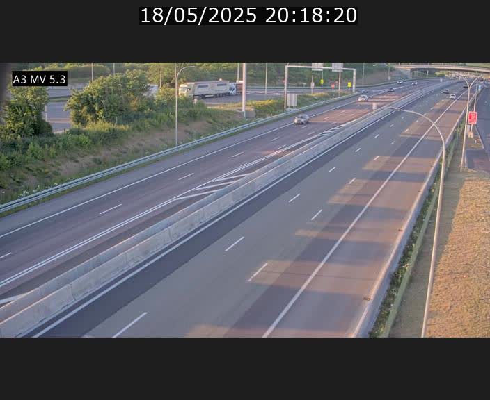 Webcam à l'Aire de Berchem au Luxembourg sur l'A3. Vue orientée vers la France