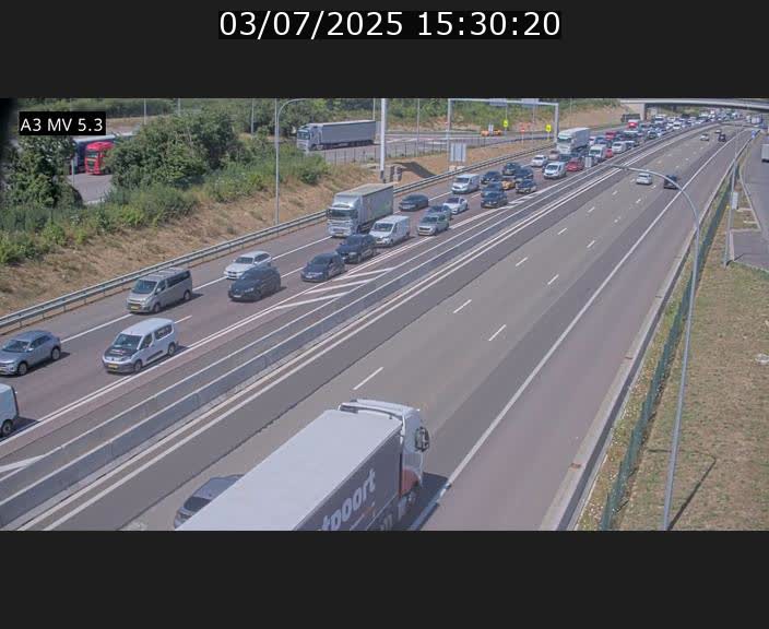 Webcam à l'Aire de Berchem au Luxembourg sur l'A3. Vue orientée vers la France