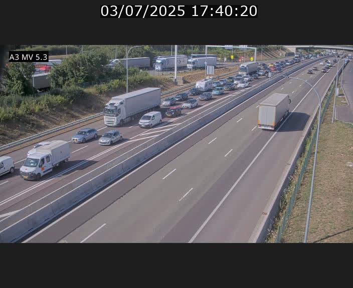 Webcam à l'Aire de Berchem au Luxembourg sur l'A3. Vue orientée vers la France