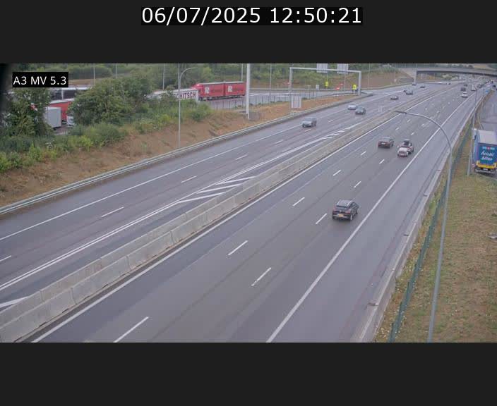 Webcam à l'Aire de Berchem au Luxembourg sur l'A3. Vue orientée vers la France