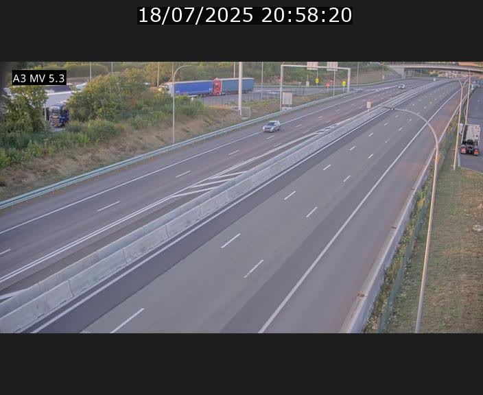 Webcam à l'Aire de Berchem au Luxembourg sur l'A3. Vue orientée vers la France