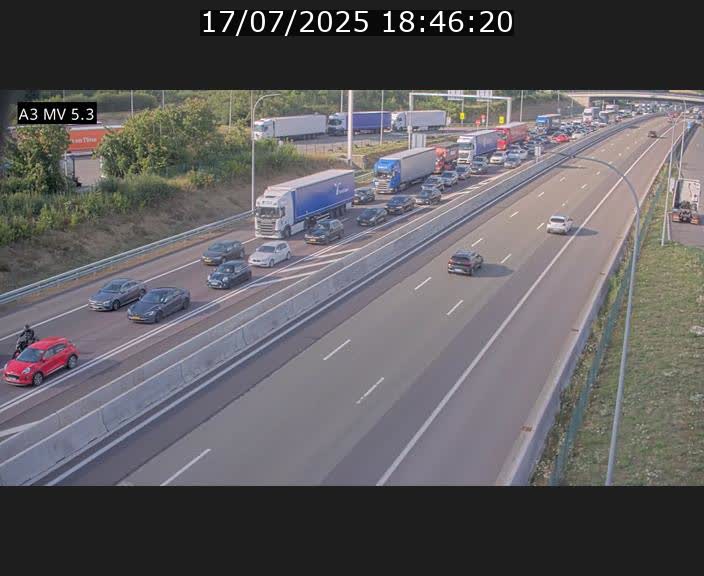 Webcam à l'Aire de Berchem au Luxembourg sur l'A3. Vue orientée vers la France