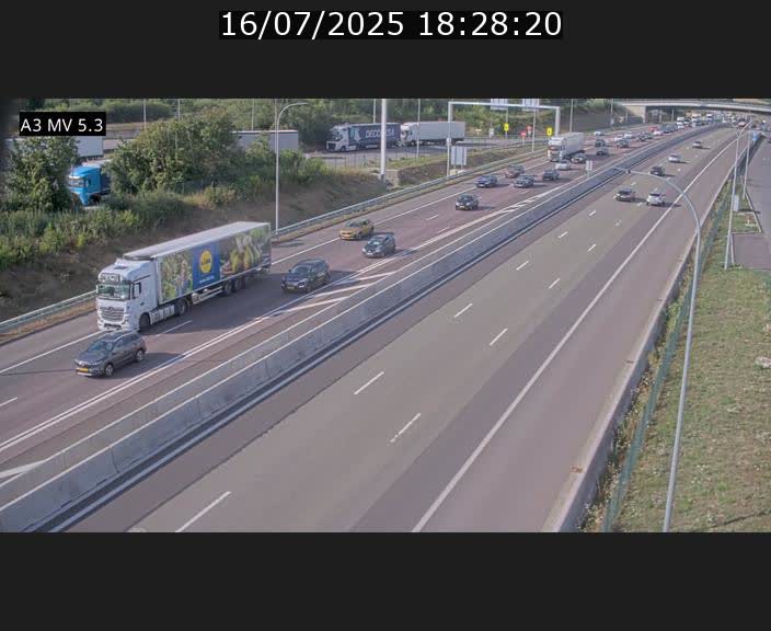 Webcam à l'Aire de Berchem au Luxembourg sur l'A3. Vue orientée vers la France