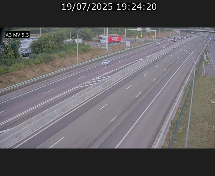 Webcam à l'Aire de Berchem au Luxembourg sur l'A3. Vue orientée vers la France