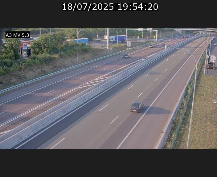 Webcam à l'Aire de Berchem au Luxembourg sur l'A3. Vue orientée vers la France