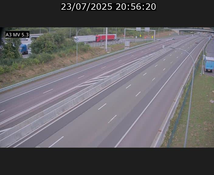 Webcam à l'Aire de Berchem au Luxembourg sur l'A3. Vue orientée vers la France