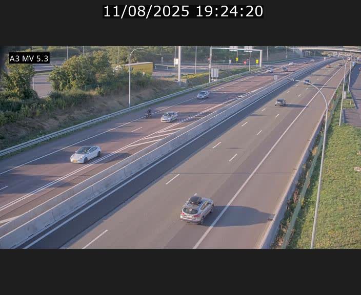 Webcam à l'Aire de Berchem au Luxembourg sur l'A3. Vue orientée vers la France