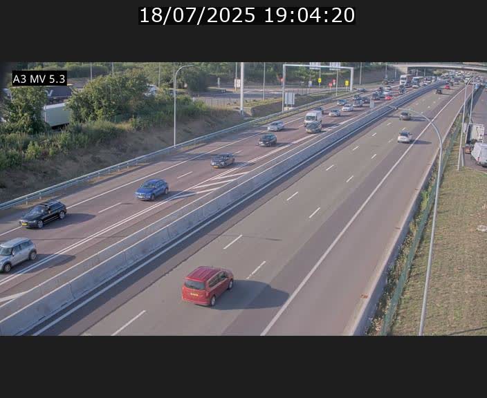 <h2>Webcam à l'Aire de Berchem au Luxembourg sur l'A3. Vue orientée vers la France</h2>