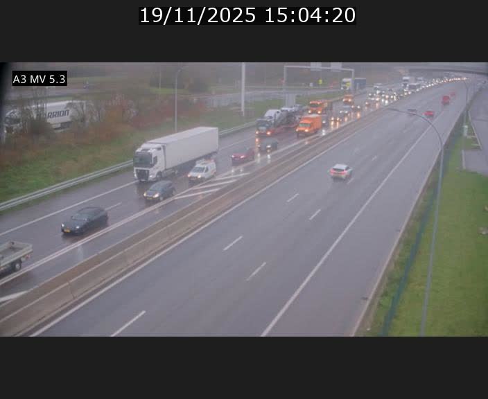 <h2>Webcam à l'Aire de Berchem au Luxembourg sur l'A3. Vue orientée vers la France</h2>
